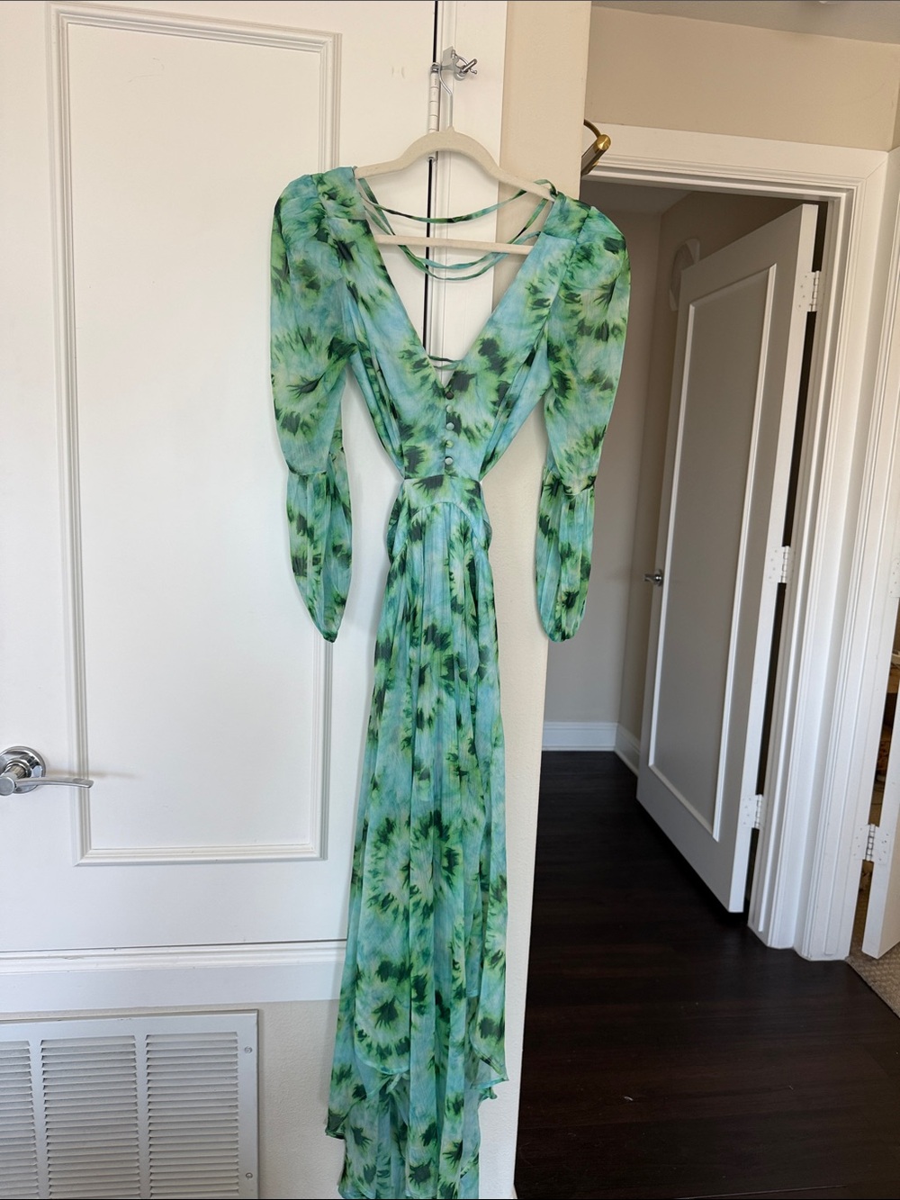 Green Floral V-Neck Maxi Dress